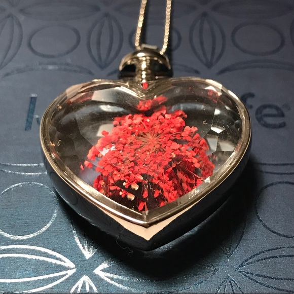 Wild Flower Silver Necklace - Picture 2 of 4